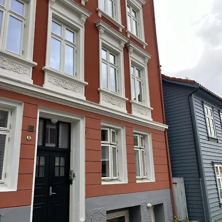 By Nostet, Apartment *